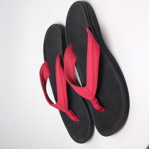 OluKai Women's Ohana Red Black Arch Support Thong Flip Flop Sandals Size 10 NWOT